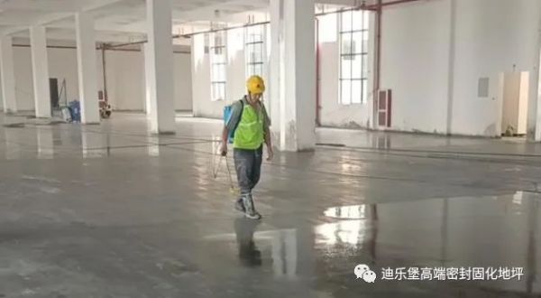 鋼化地坪
