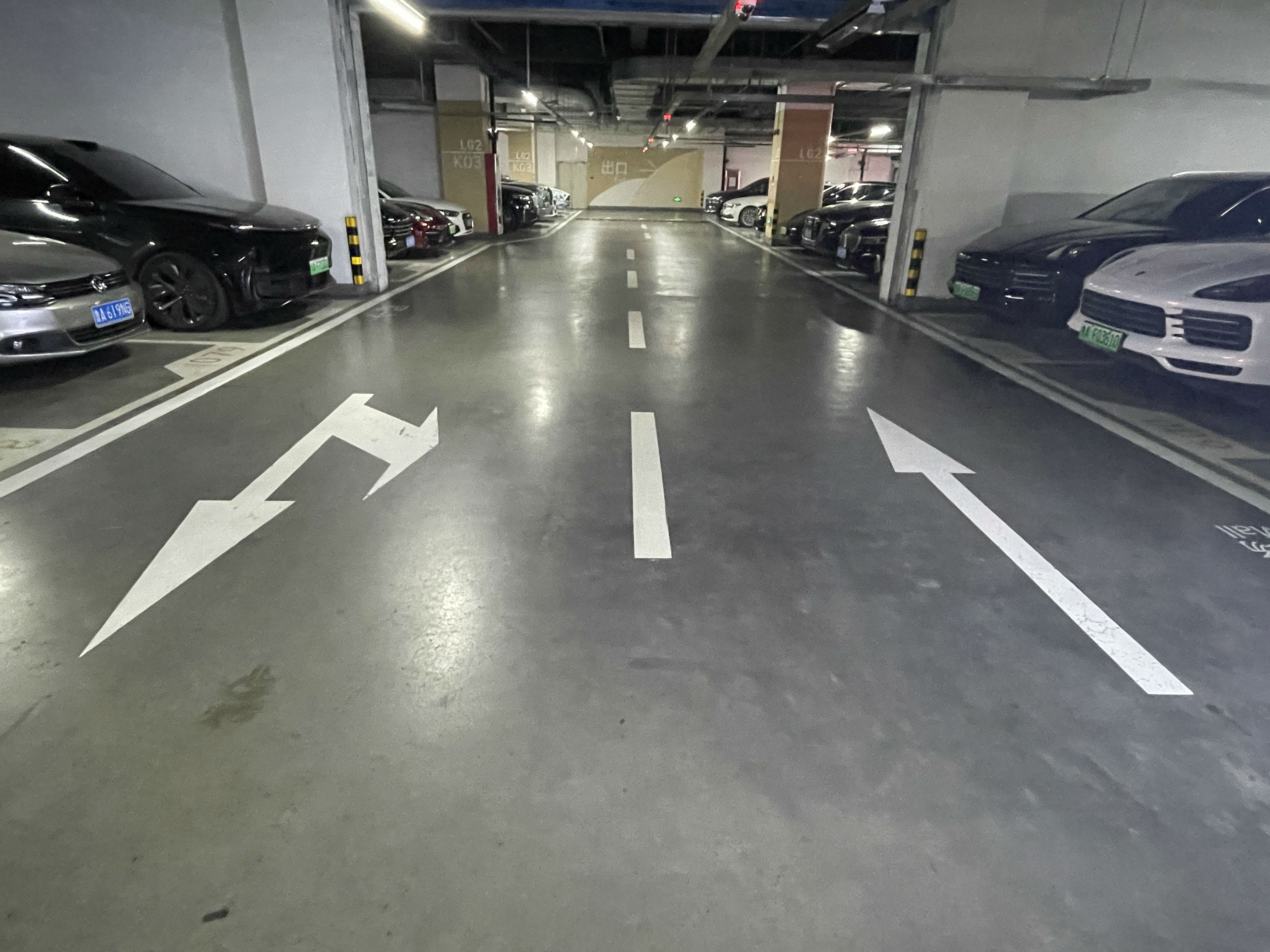 停車場地坪